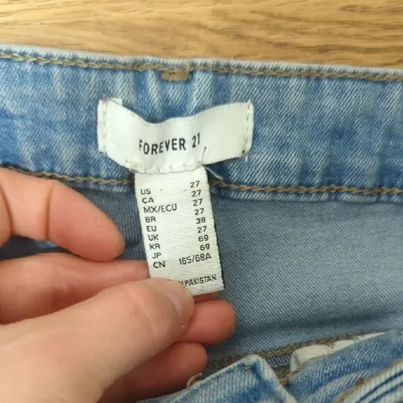 Women's Blue Jeans - Picture 4 of 8